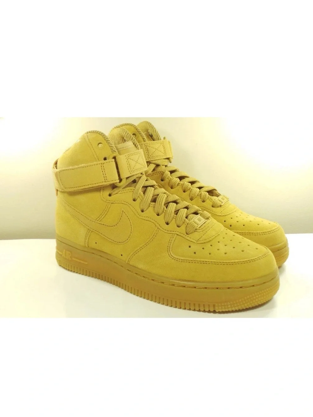 Nike Air Force 1 SE High Elemental Gold Wmn’s Sz 11.5 = Men’s Sz 10